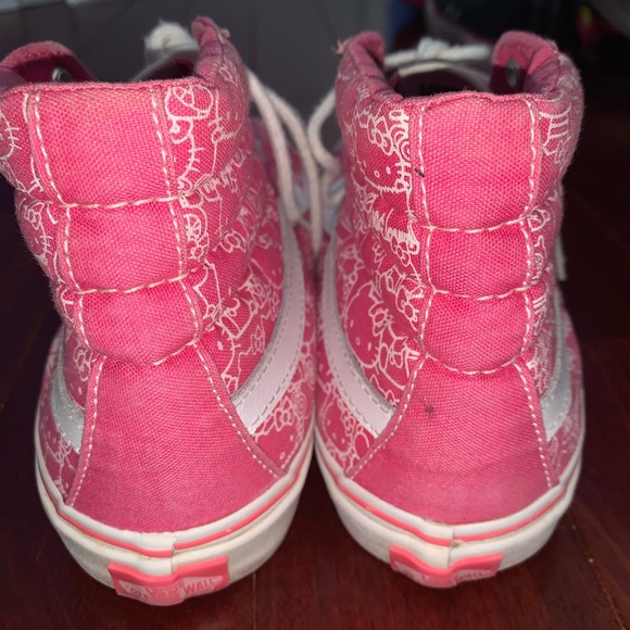 Hello Kitty Sk8 Hightop Vans - Picture 5 of 8